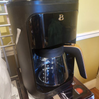Machine à café BEAUTIFUL Drew Barrymore Prix négociable
