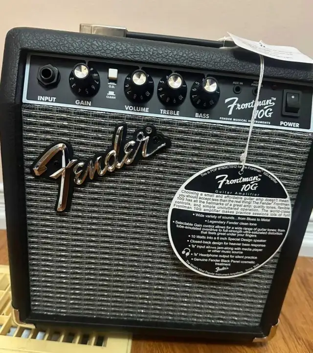 Fender Frontman 10G Amp in Amps & Pedals in Mississauga / Peel Region - Image 3