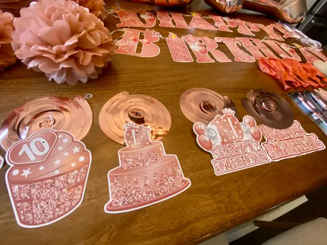 10th Birthday Decorations Party Set and Candles in Holiday, Event & Seasonal in Ottawa - Image 6