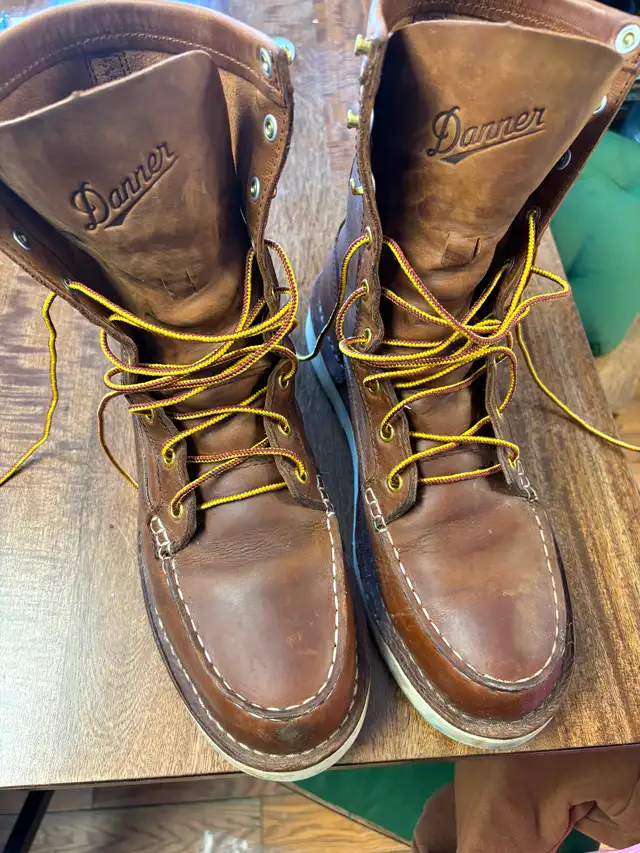 Steel toe work boots in Men's Shoes in Cornwall - Image 2