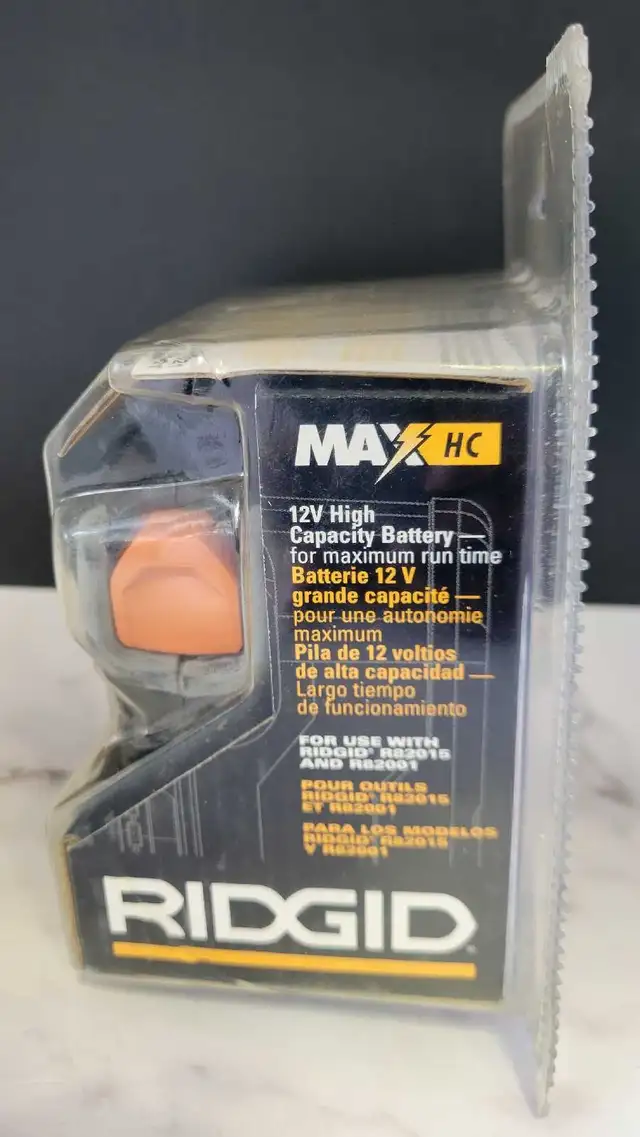RIDGID 12V MAX HC BATTERY AC47121 in Other in City of Toronto - Image 3