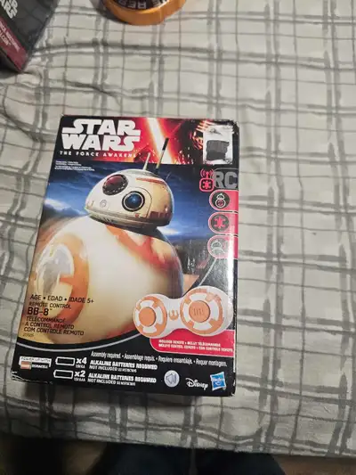 Get ready to roll into adventure with this Hasbro Star Wars The Force Awakens Remote Control BB-8! T...