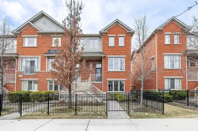 4 bed 4 bath townhouse for rent in Mississauga