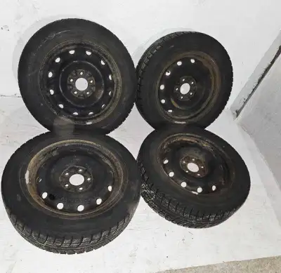 Nice set of Yokohama Ice Gaurd snow tires on winter rims! Selling mostly for the snow tires. The rim...