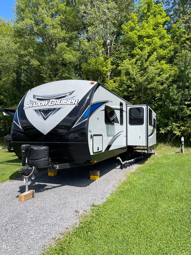 2020 Shadow Cruiser 263RLS +PLUS+  accessories and supplies in Travel Trailers & Campers in Ottawa - Image 2