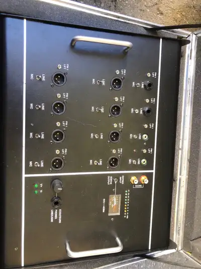 8 Channel Audio Patch Splitter or Meeia Box Press Box, View more