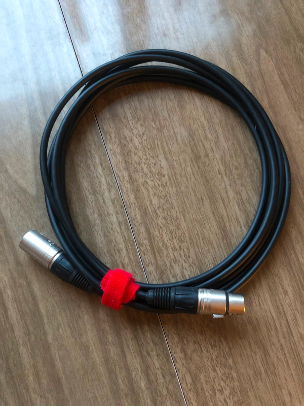 XLR and Speaker Cables in Guitars in Calgary - Image 2