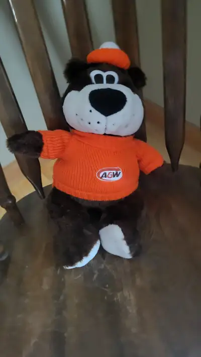 "ROOTY" vintage collectable A & W root beer bear, View more