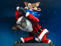 IN STORE! Gremlins Santa Stripe With Gizmo 7" Action Figure