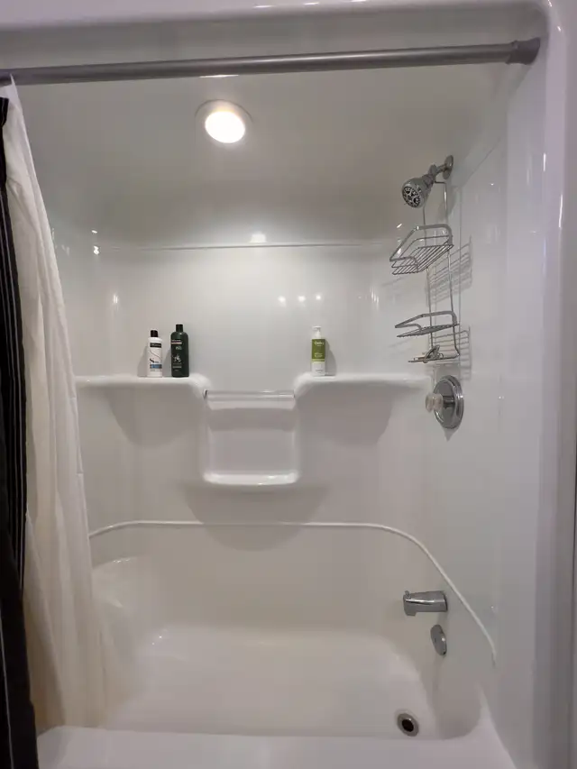 Looking for someone to share in a 2 bedroom apartment in Canning in Room Rentals & Roommates in Annapolis Valley - Image 9