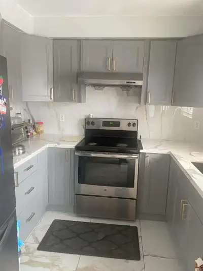4 Beds 4 Baths - with den full house with basement -july 1 3 Bedroom 3 washroom upstairs 1 room furn...