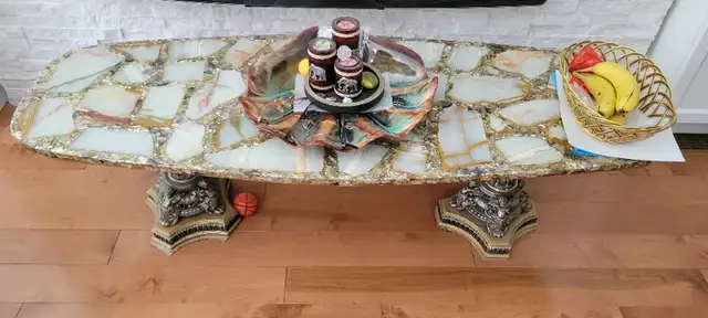 BEAUTIFUL,BEAUTIFUL, VERY UNIQUE STYLE COFFEE TABLE MARBLE AND G