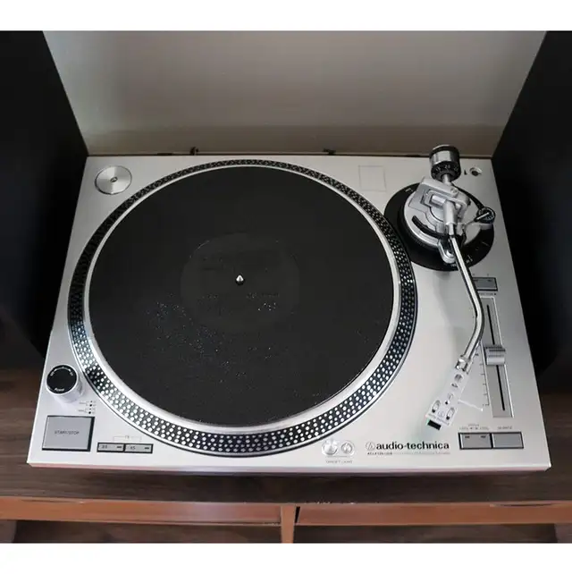 The Best!  IsolateIT Sorbothane Hi-Fi Audiophile Turntable Mat. in Stereo Systems & Home Theatre in Calgary - Image 2