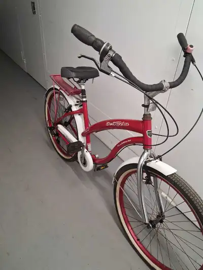 kent del rio 26 inch tires 18 inch frame , View more