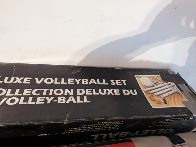 Deluxe Volleyball set in Skates & Blades in City of Toronto