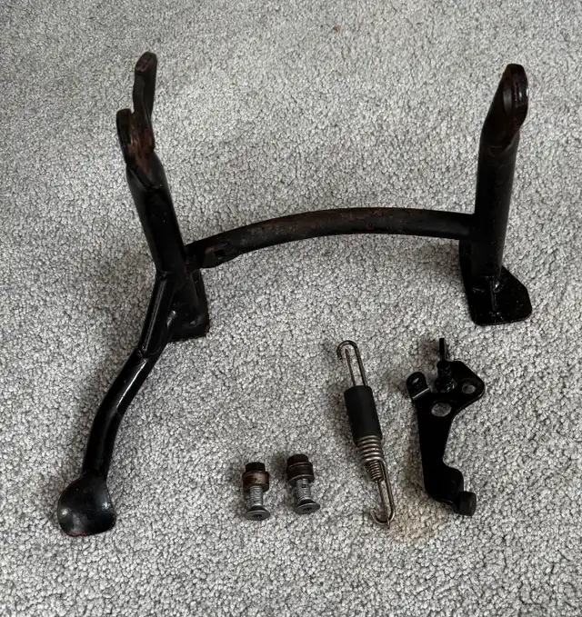 BMW K1200S Centre Stand $280 in Motorcycle Parts & Accessories in Kingston - Image 2