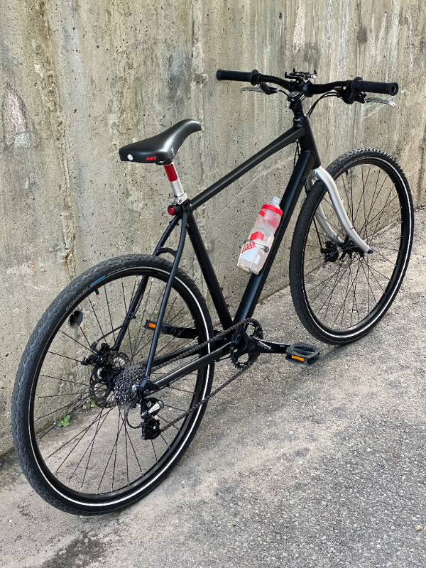 2019 Giant Escape 2 Disc Bike Mint in Mountain in City of Toronto - Image 3