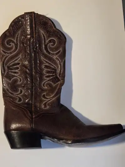 Women's Leather Cowboy Boots 9.5, View more