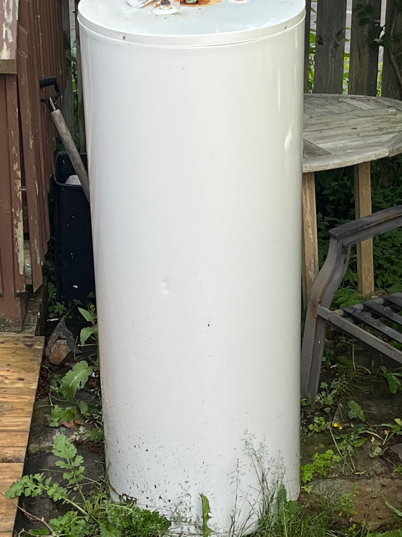 Giant 60 gallon great to make a fire pit BBQs & Outdoor Cooking St