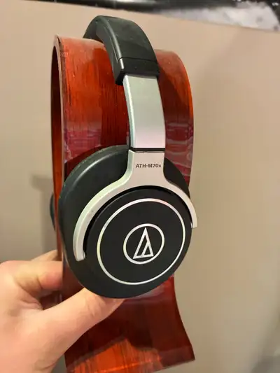  Audio technique, M 70 headphones, View more