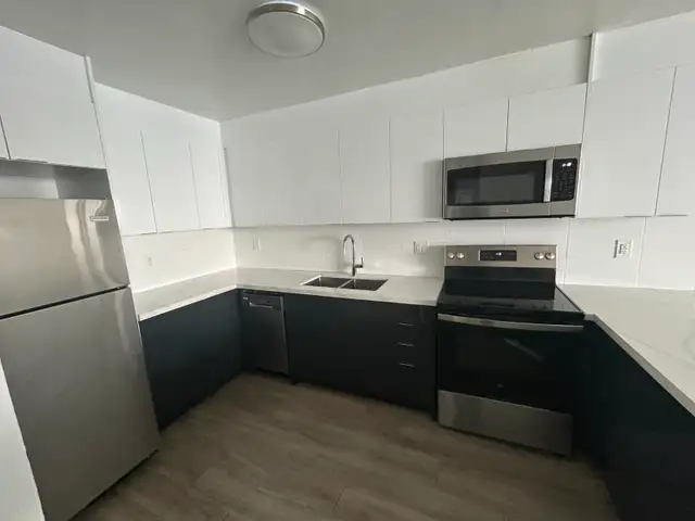 2 Bedroom Apartment – North York - $2,495   First Month Free