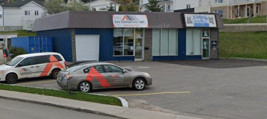 Local commercial à louer dans Espaces commerciaux et bureaux à louer  à Saguenay