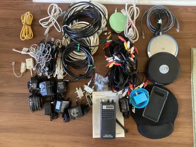 ASSORTED CABLE, PHONE and PATCH CORDS in Cables & Connectors in Cornwall - Image 2