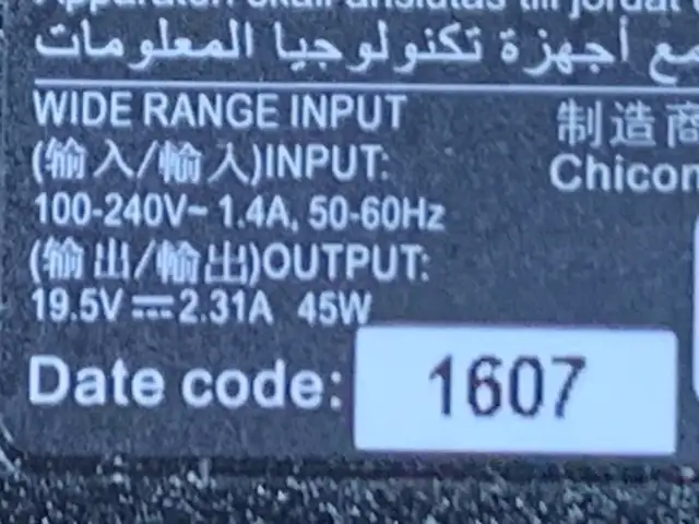 HP genuine OEM laptop adapter (blue tip) in Laptop Accessories in Oakville / Halton Region - Image 4