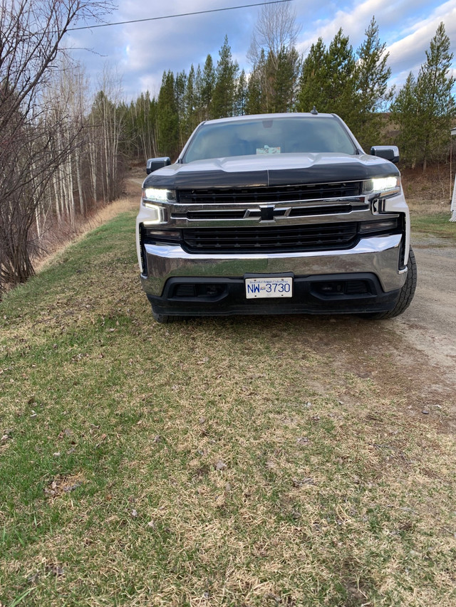 2019 Chevy Silverado Z71 LT Double Cab $30900  in Cars & Trucks in Williams Lake - Image 3