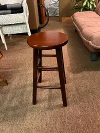 4 wood bar stools