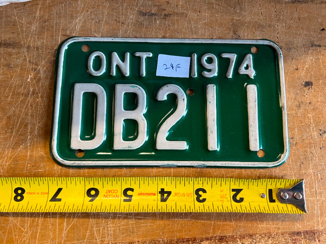 OLDER ONTARIO MOTORCYCLE / SNOWMOBILE PLATE 1974 in Arts & Collectibles in Mississauga / Peel Region