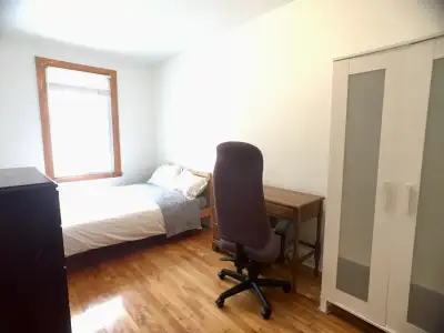 (English follows below) ATTENTION : nous ne répondons qu'aux personnes qui ont lu notre annonce et q...