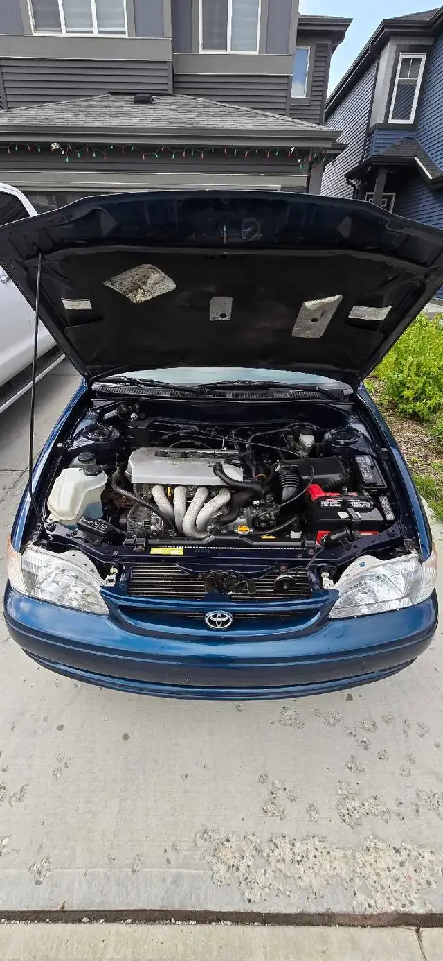 1998 Toyota Corolla one owner532102008685219847