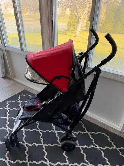 It like new only use for on vacation It gose back a lot for baby to sleep Smoke free home 80 or best...