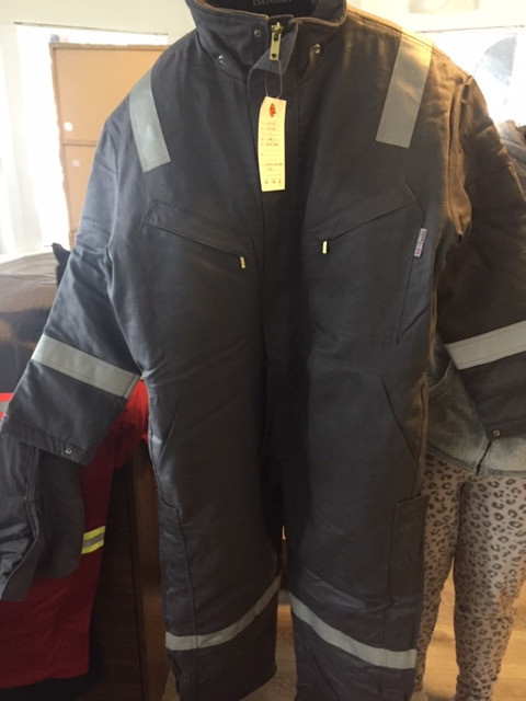 VARIOUS BRAND NEW w/tags Fire Resistant HRC3 Insulated Workwear in Men's in Vernon - Image 4
