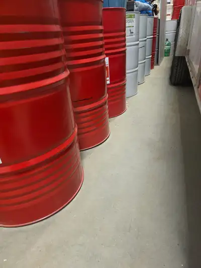 These drums contained the components of spray foam. Ideal for burning barrels, garbage cans, etc. We...