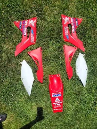 $45 2017 Honda CRF450R Plastics are in good used condition with the normal scratches and scuffs from...