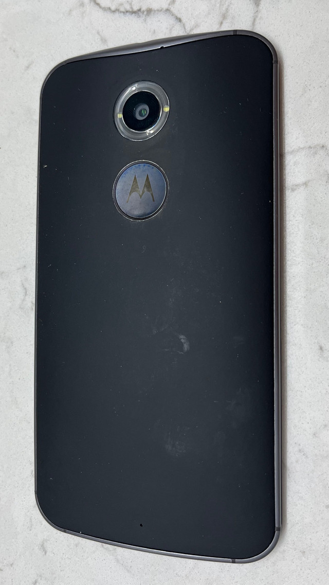 Motorola moto X 2nd gen (2014) smart phone  in Cell Phones in Mississauga / Peel Region - Image 2