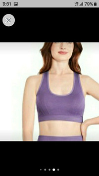 New 20 sport bras SMALL  Sportek Paid 20$ 