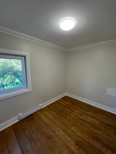 SMALL HOUSE FOR RENT IN BEECHVILLE Move in: June 1st, 2026 2 Bedrooms, 1 bathroom, 1 studio used for...