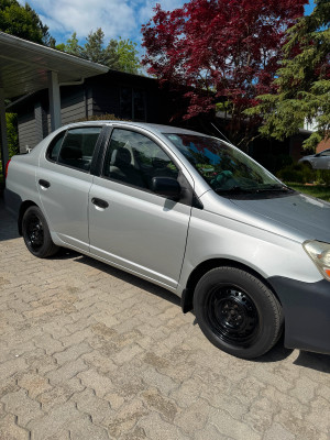 2005 Toyota Echo -