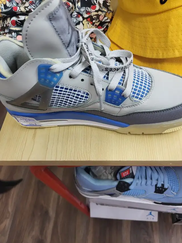 Jordan shoes 4  in Men's Shoes in Longueuil / South Shore - Image 5