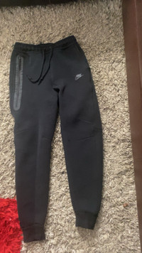 Nike tech pants 