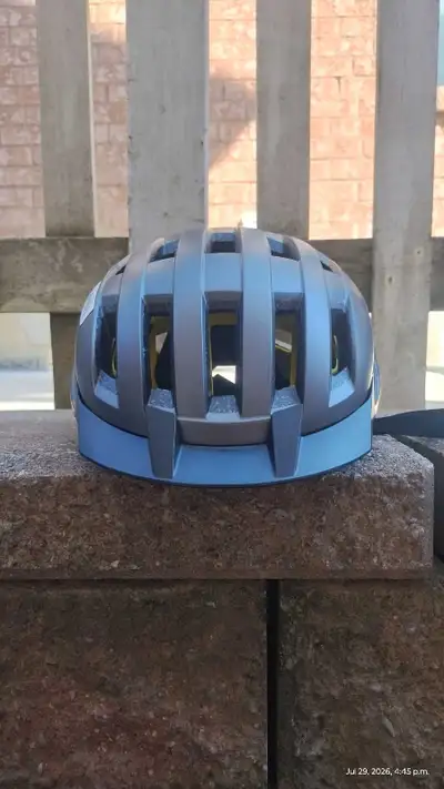 helmet biking 30$ store 35$+ Brampton L6Y4R5 , View more