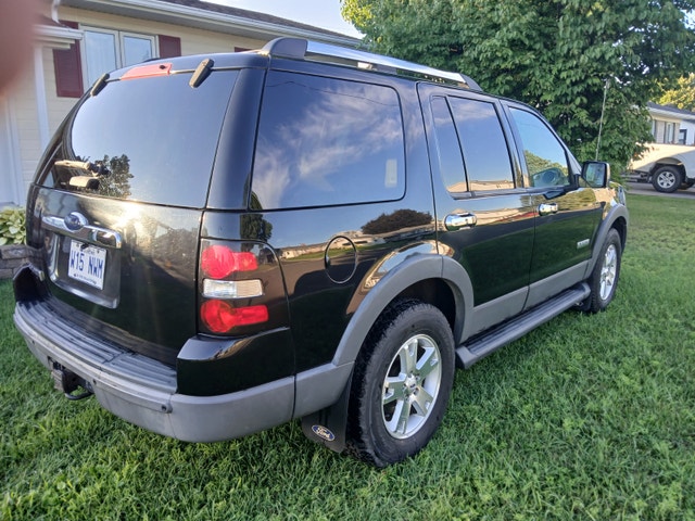 Ford eplorer xlt 2006 — photo 3