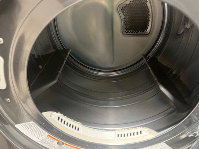Dryer like new in Washers & Dryers in Leamington