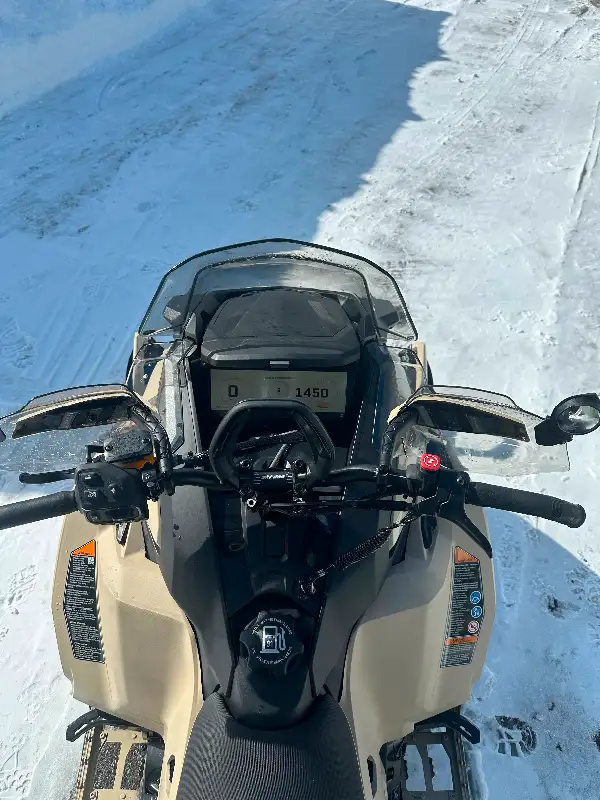 Skidoo Renegade backcontry in Snowmobiles in Thetford Mines - Image 6