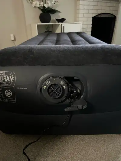 NEW 18” Elevated TWIN Airbed, Built-in Electric Pump & Pillow, View more