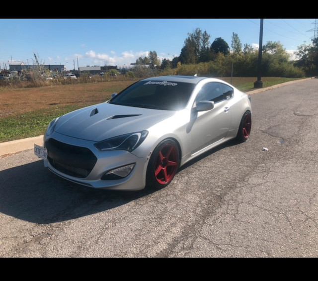 2013 HYUNDAI GENESIS COUPE 2.0 in Cars & Trucks in Markham / York Region