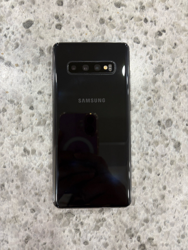 Samsung S10 Plus 128gb in Cell Phones in Kitchener / Waterloo